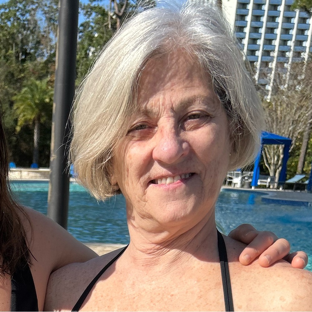 Meet your Posher, Joyce